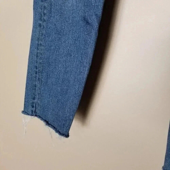 GRLFRND Karolina High Rise Crop  Jeans Sixpence 27 - Picture 5 of 15